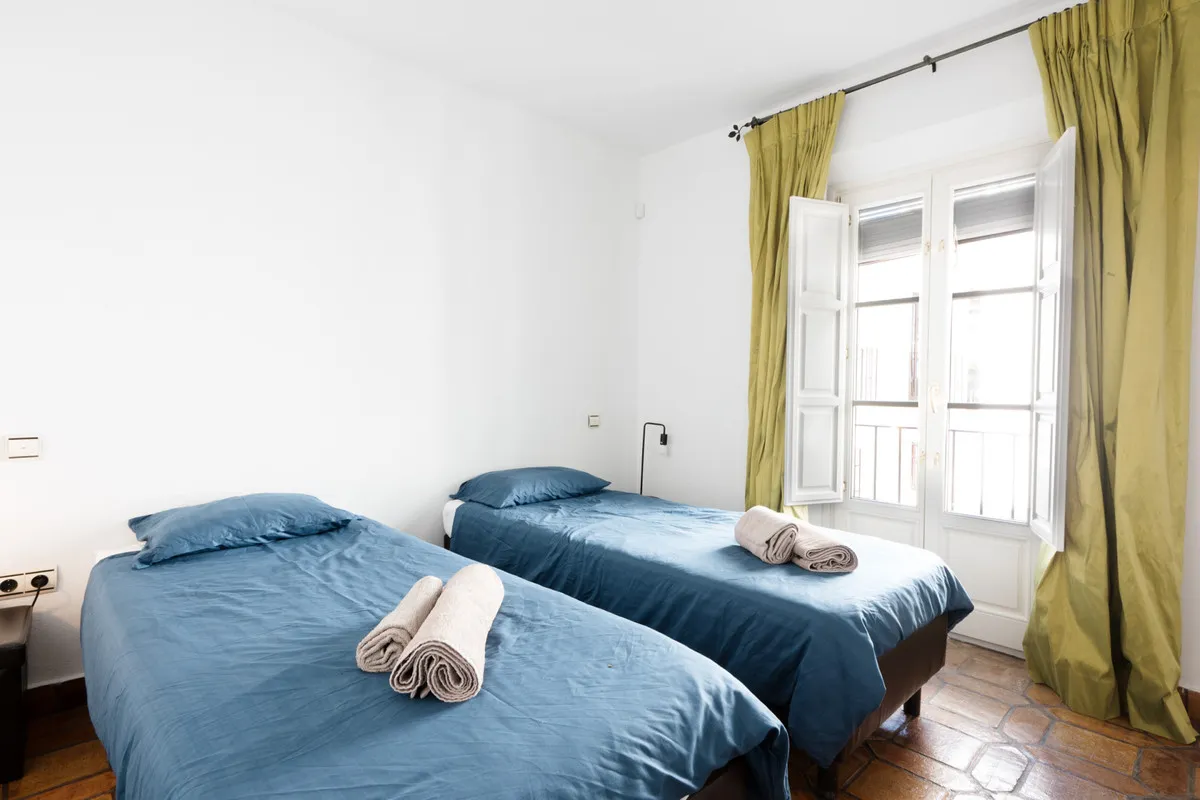 6934b8ec-cab6-4ab3-a248-94adecc96cc5