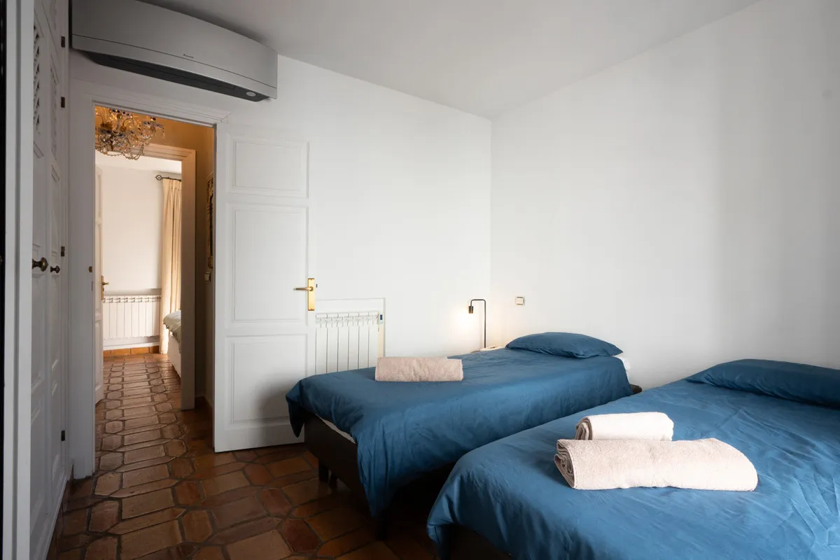 d0a1e47e-9544-4d3c-a336-164383a3051b