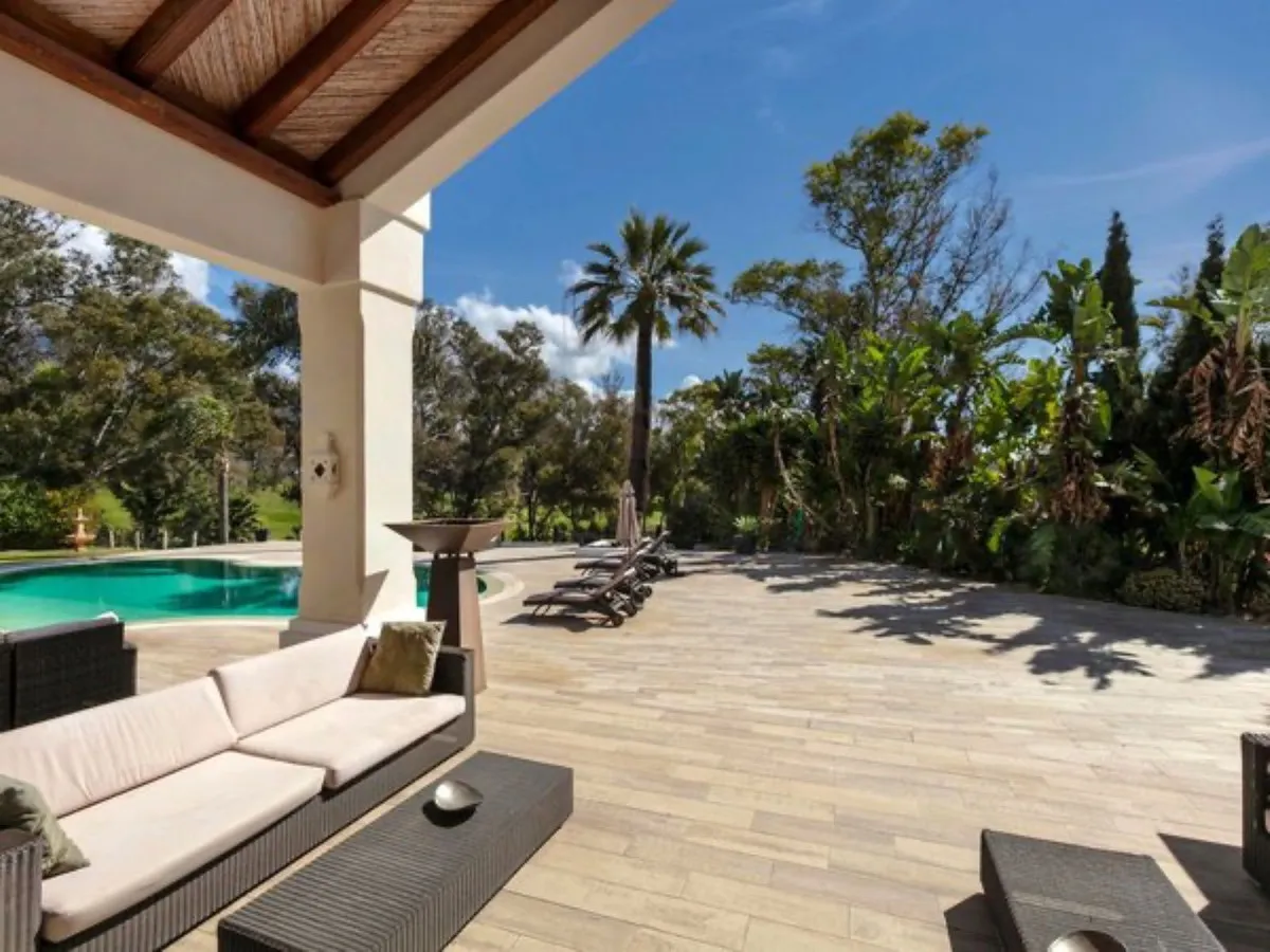 195c9f5f-0898-4bbe-a747-a2f168a124f0