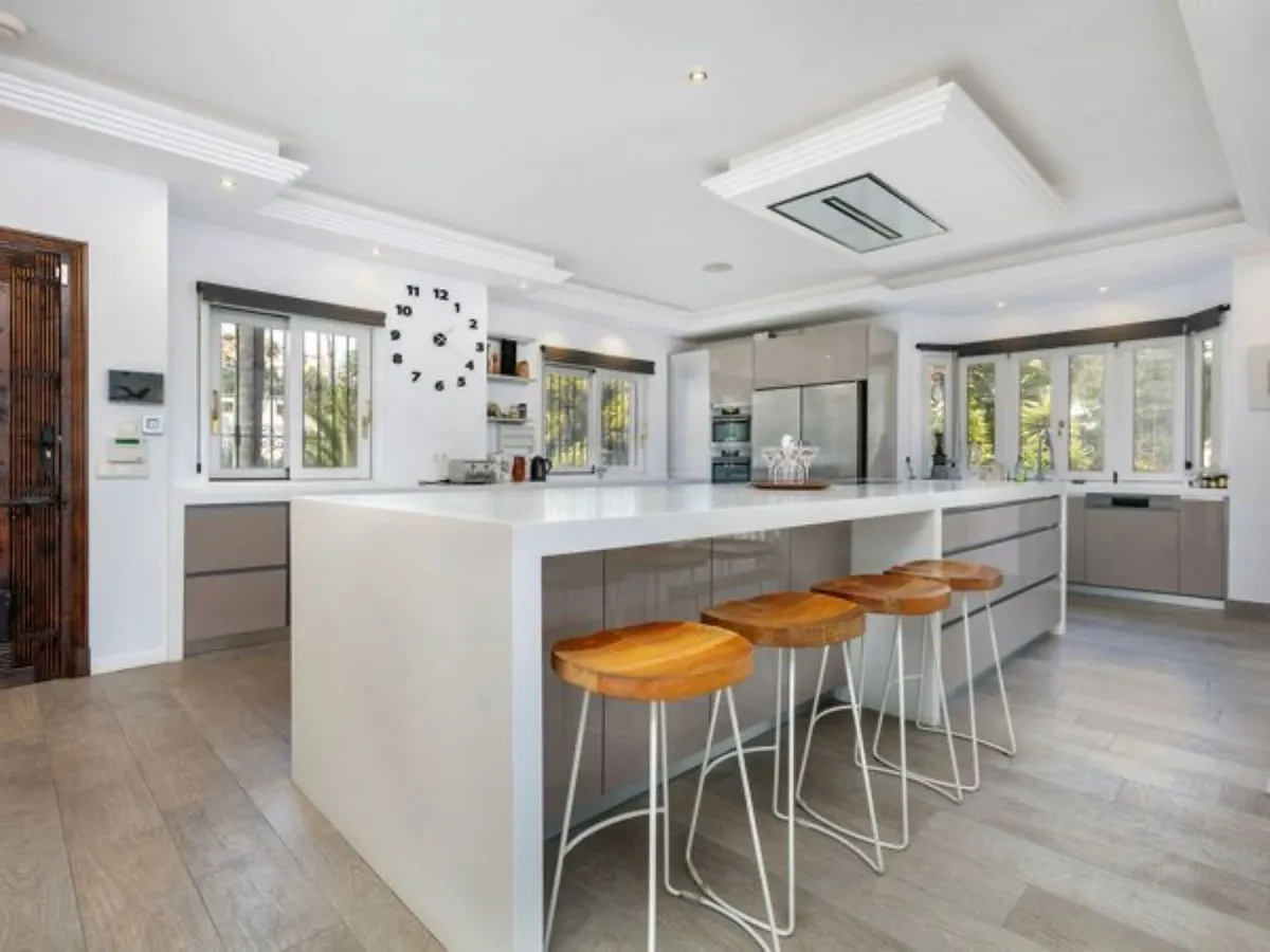 47a08e76-5d2a-4185-bf50-e8050c468780