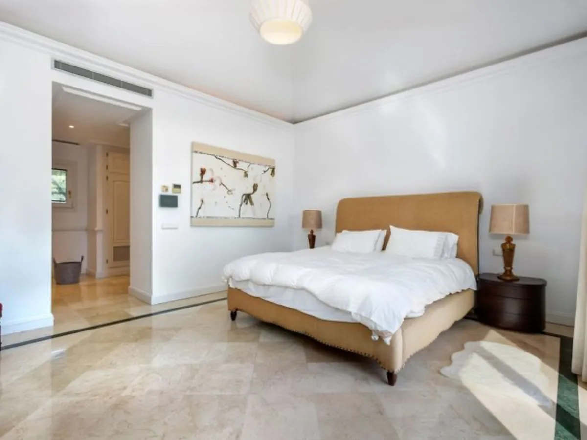 70c90445-ff39-4b52-aeaf-4592575bb951