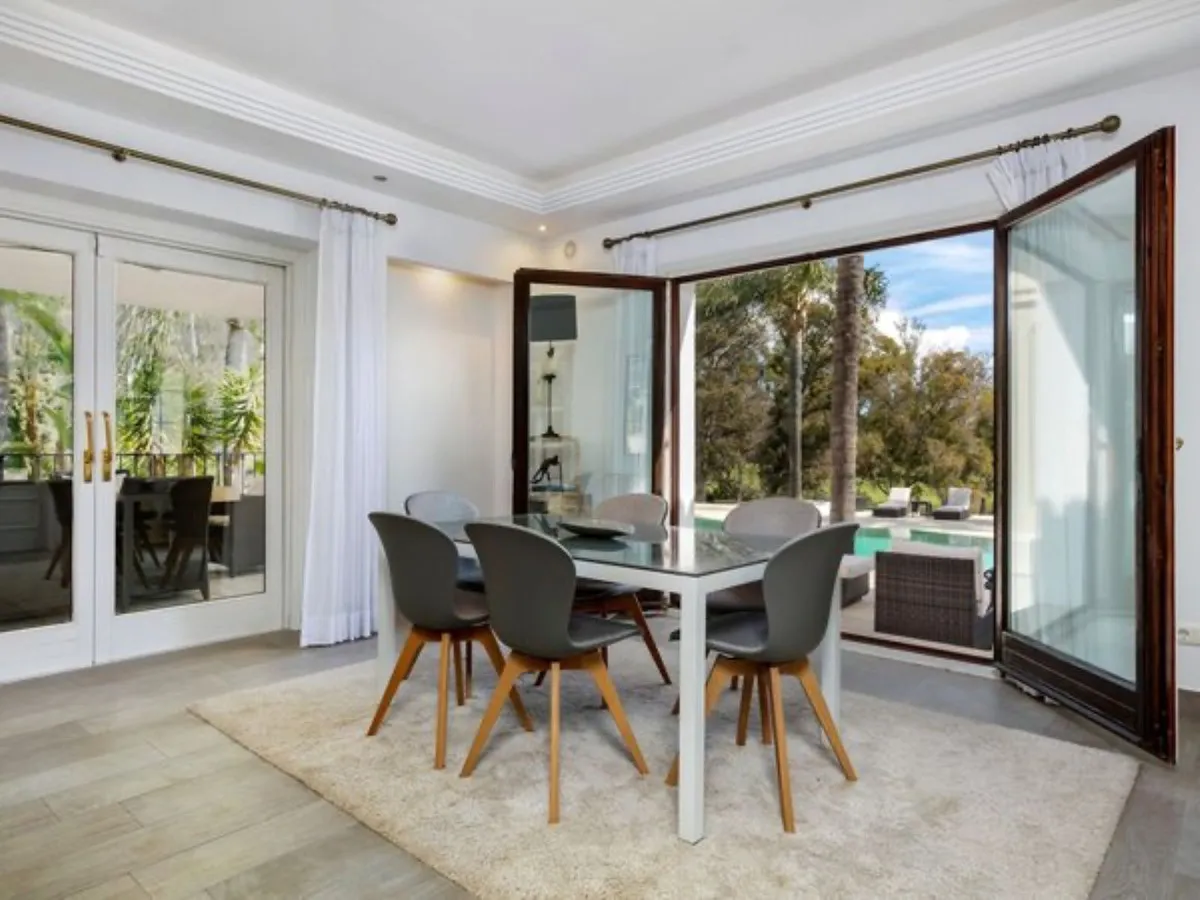 cd211982-860c-4fcb-9ff7-665b5b6d51c6