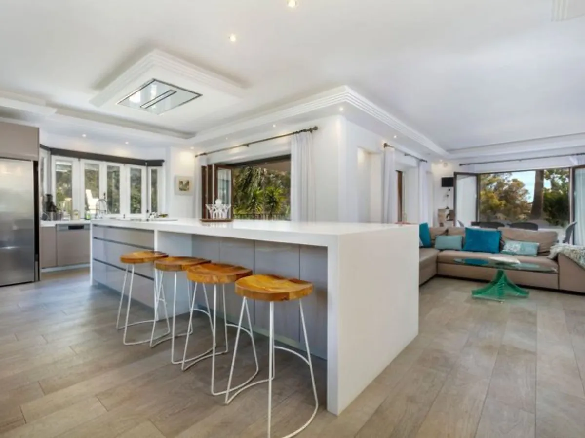 eb88dc51-194e-403d-8fde-d0a859c49ae3