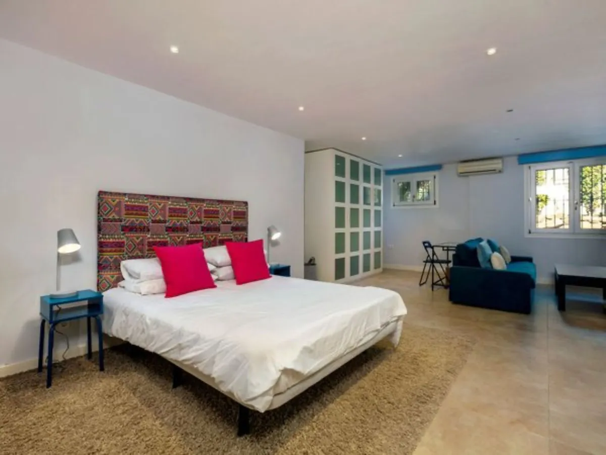 fd1129b0-6afe-4876-ab59-ed9aebcdb7dd