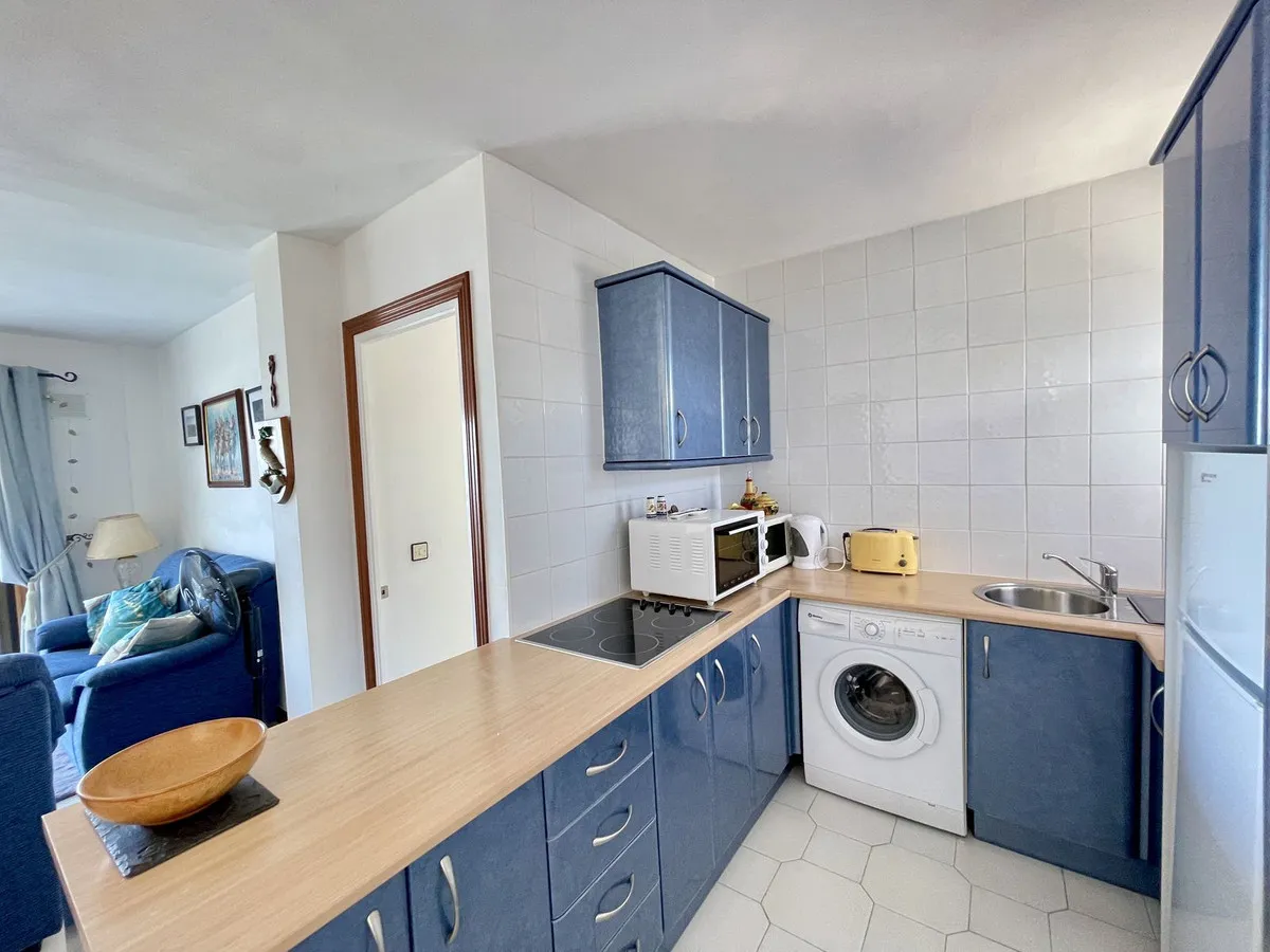 0faa909d-04cc-495a-b0a1-a4425cab3756