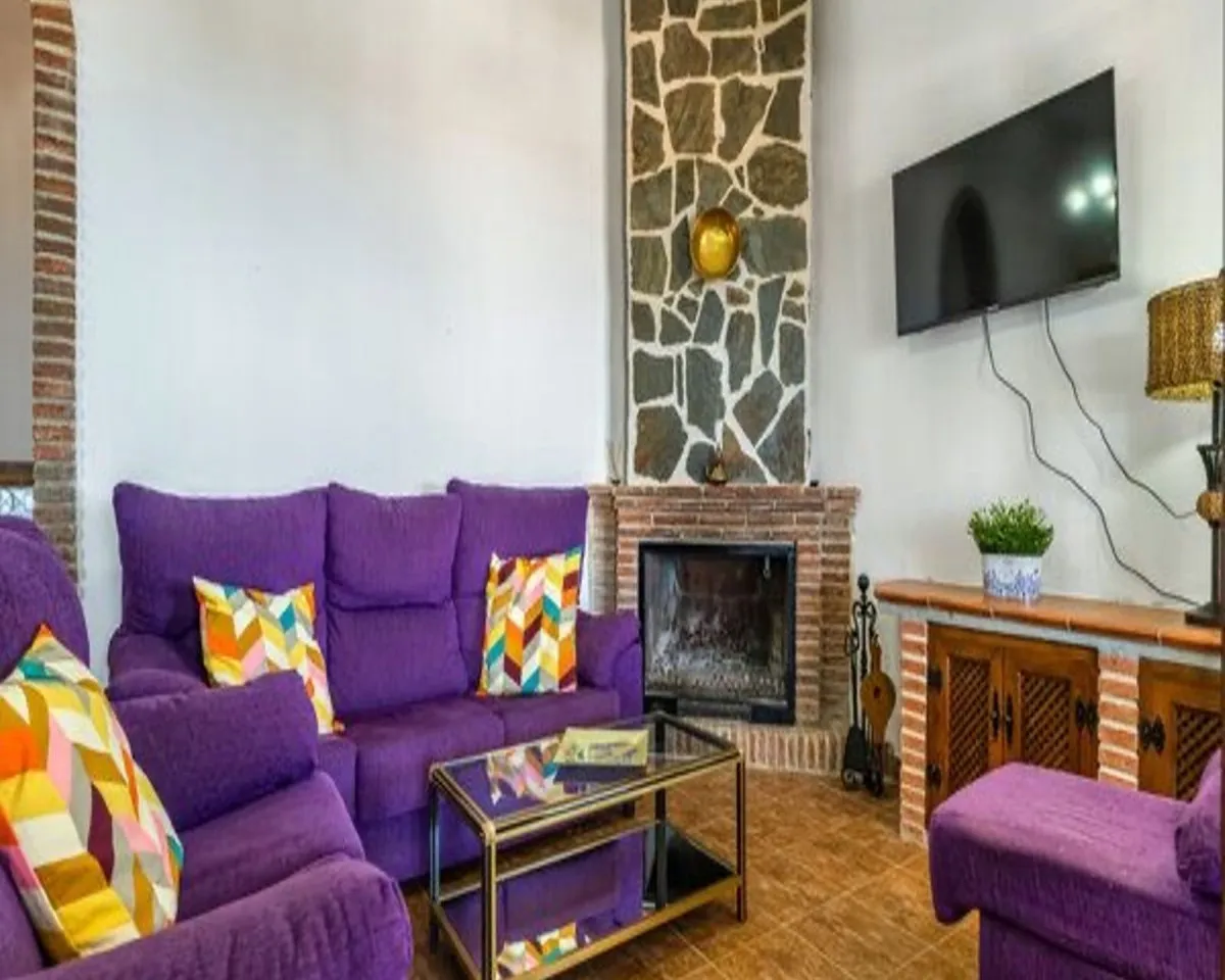 023e7bc3-ae27-46b7-8474-61f233beb1e9