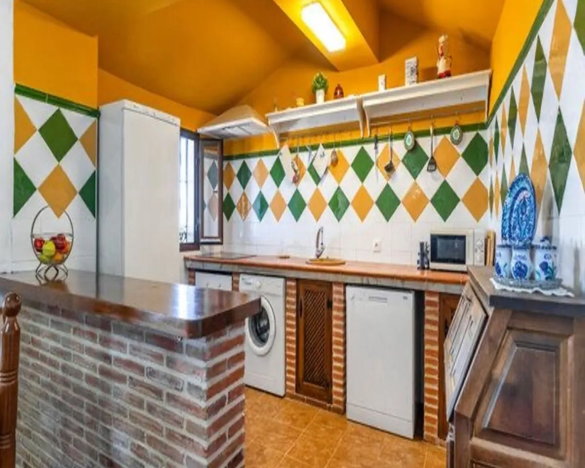 84f73751-159b-46b8-a5a0-cfe2f261c9aa