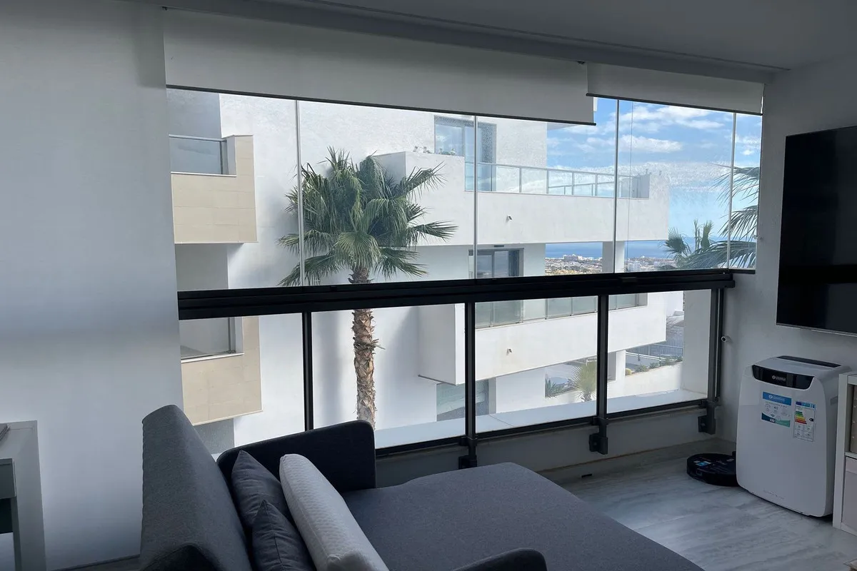 49b7d7e4-a391-4a48-a93b-32cf60285dee