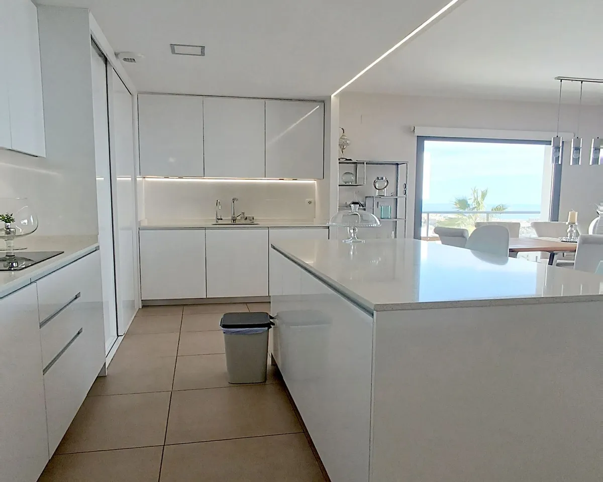 9071bbe2-3dbb-4fd3-b08c-9e7fe9de3490