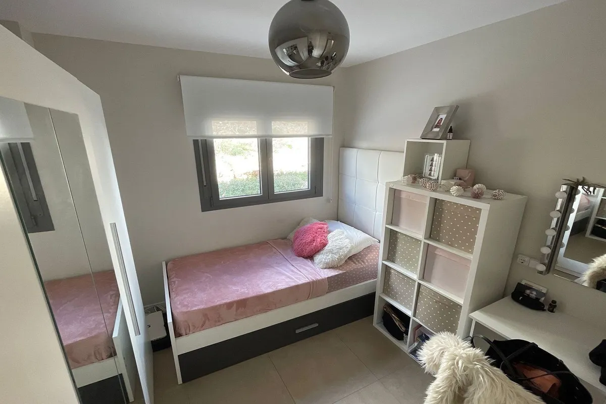 e83b4006-81ff-4546-8cd7-d3530546023a