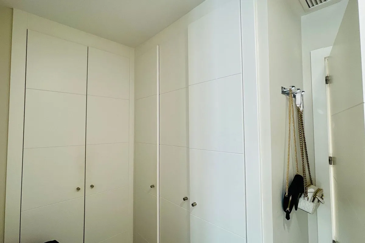 ececeee0-0300-4320-a9b6-34c034f65d9b