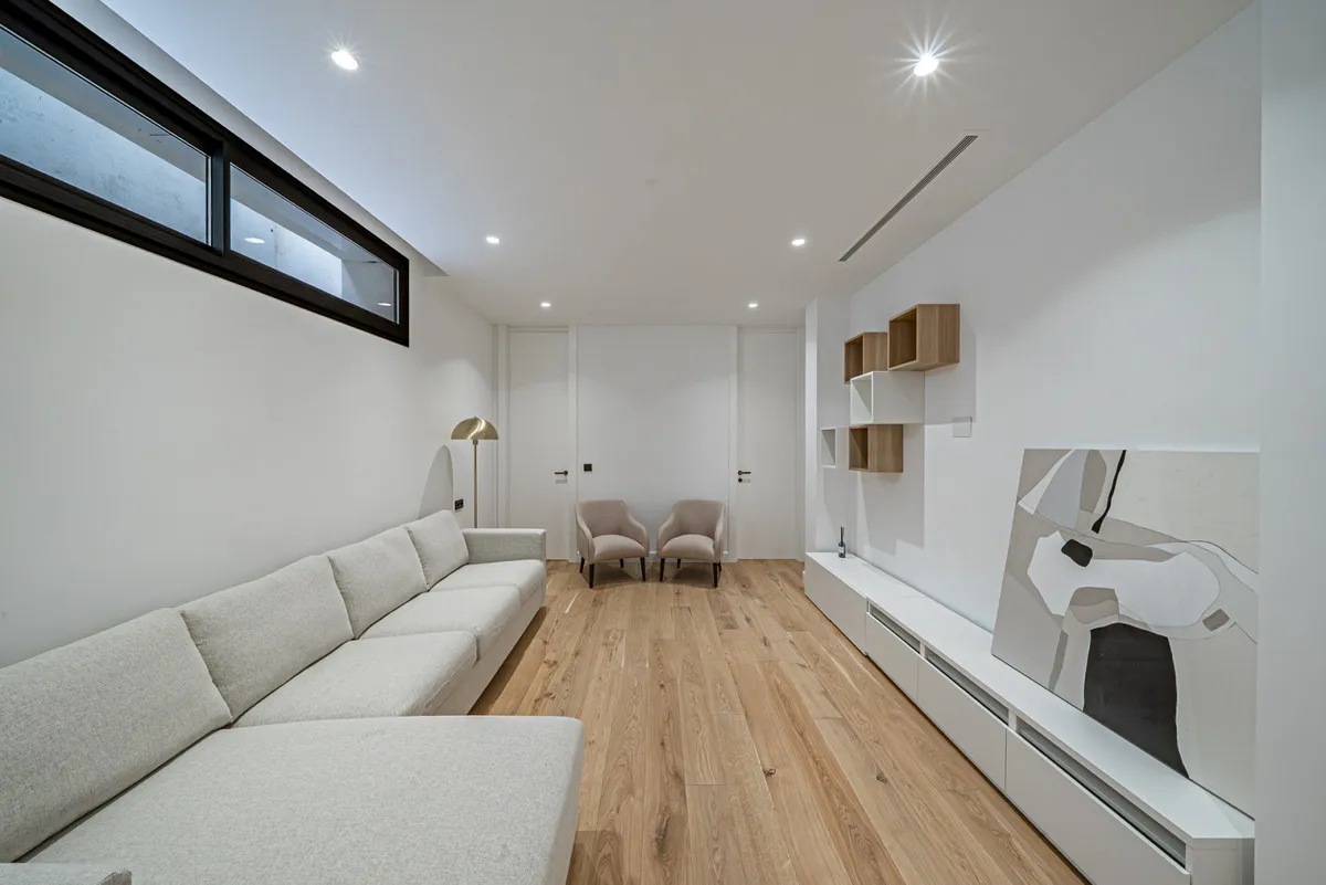 efcc0c16-36d7-43be-974b-976c37451a4b