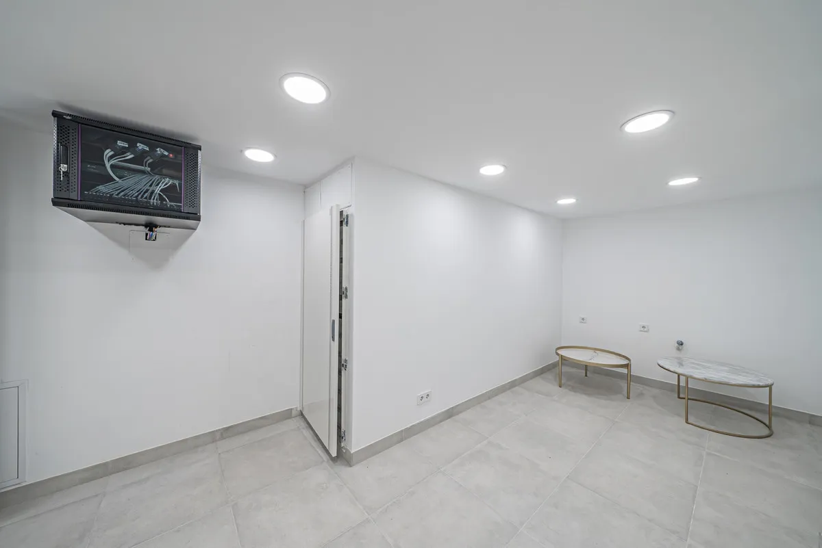 fc93d770-2b19-45cc-b9b4-b5daa1223e99