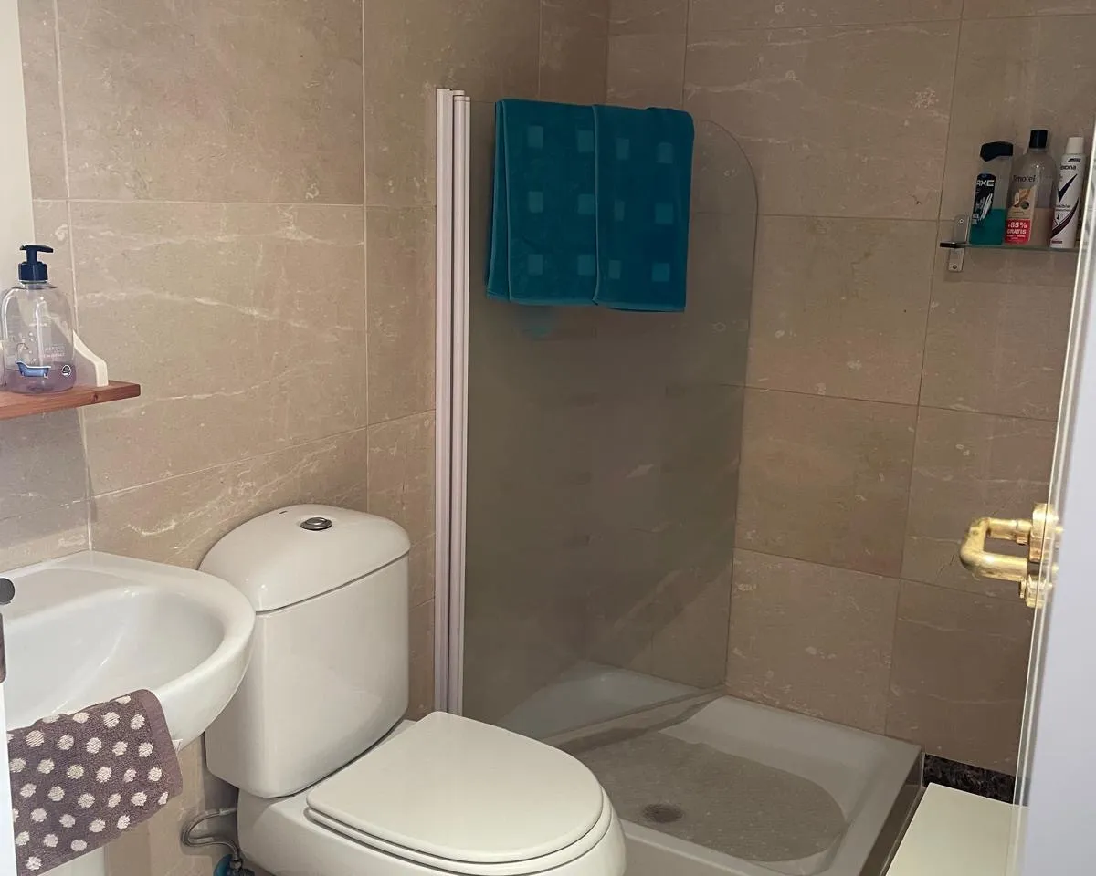 64d63887-81f4-4e1e-8de1-0c1054e7f4d5