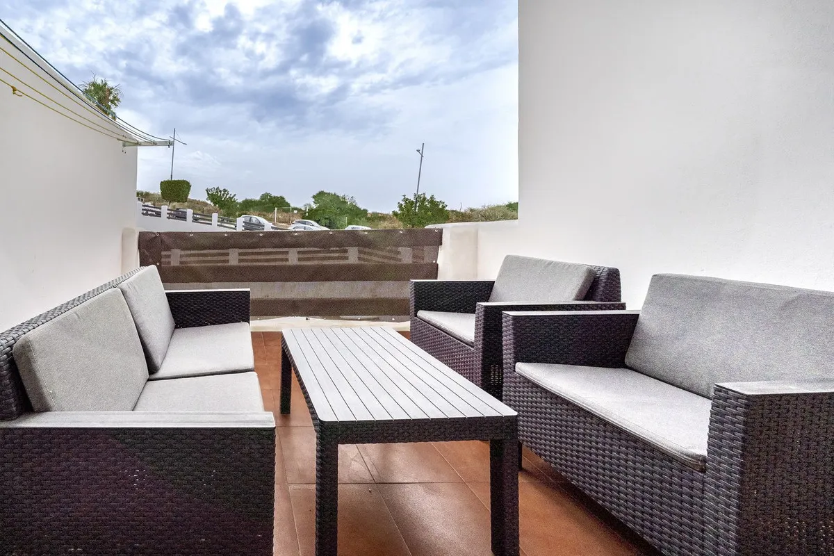 2e900a74-6ec1-48af-8ac1-17987f87fef5