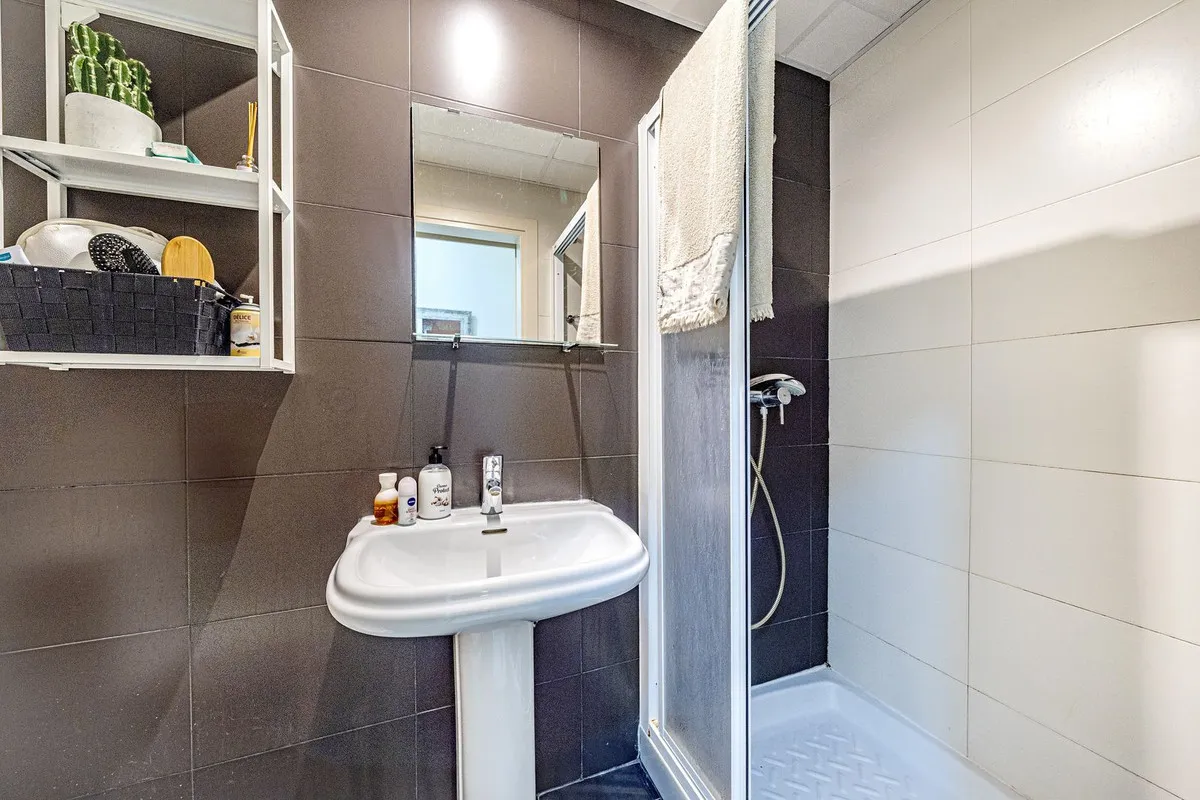 3fde47d4-9c5e-4728-b474-ab04c8f20b1e