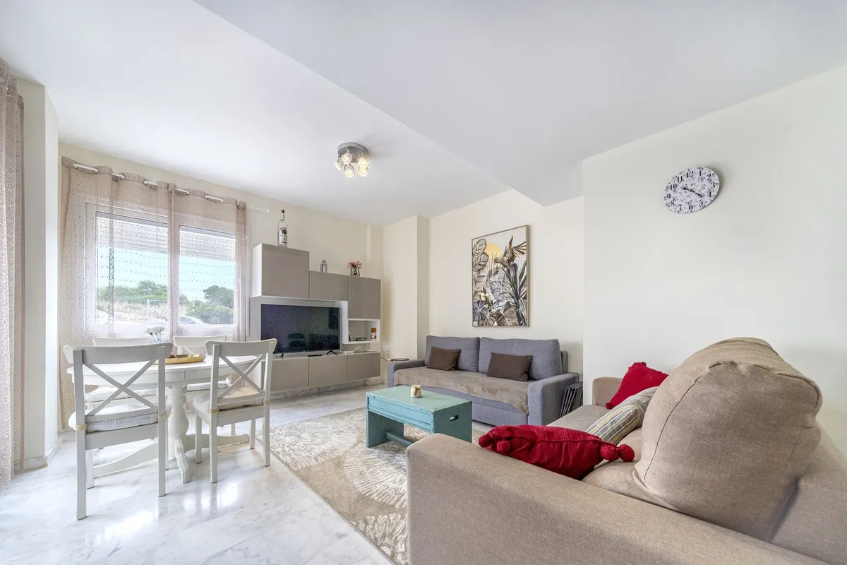 6d006adb-4ba7-4cae-a839-d935613ac946