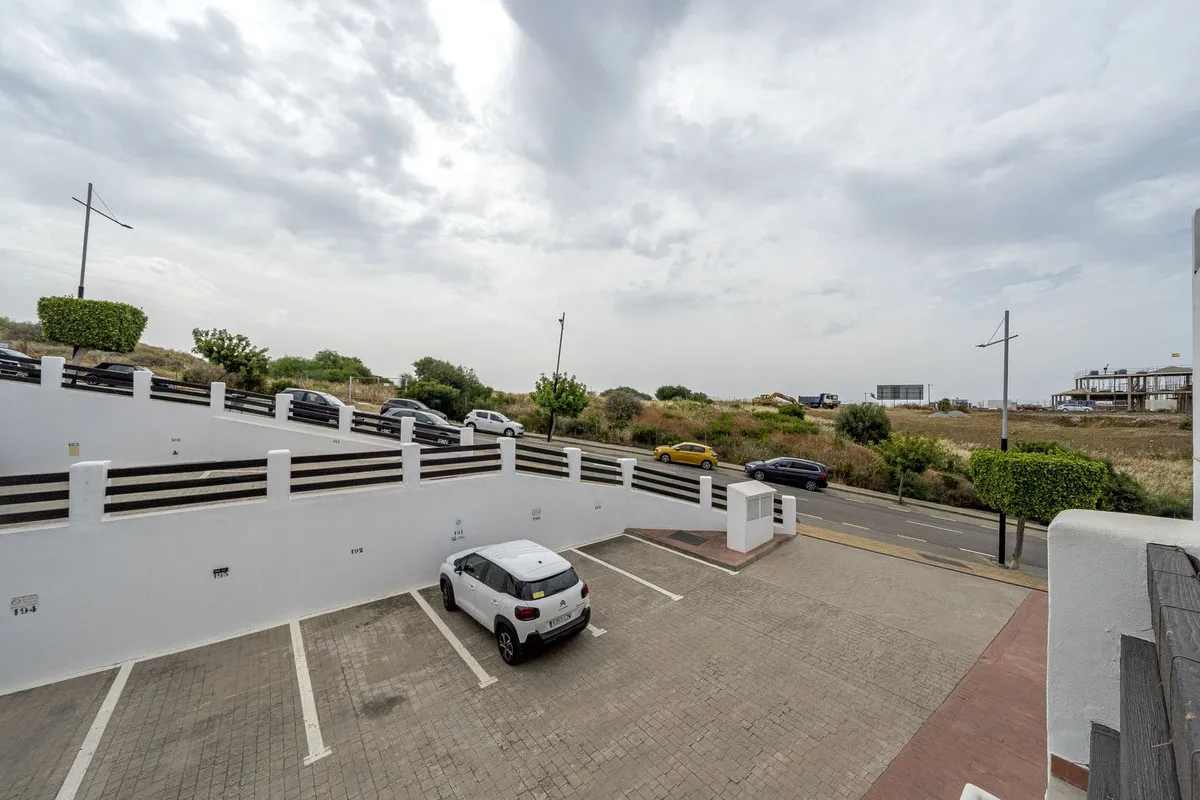 7546eba9-cbf3-44a2-8067-b4a25ef7645c