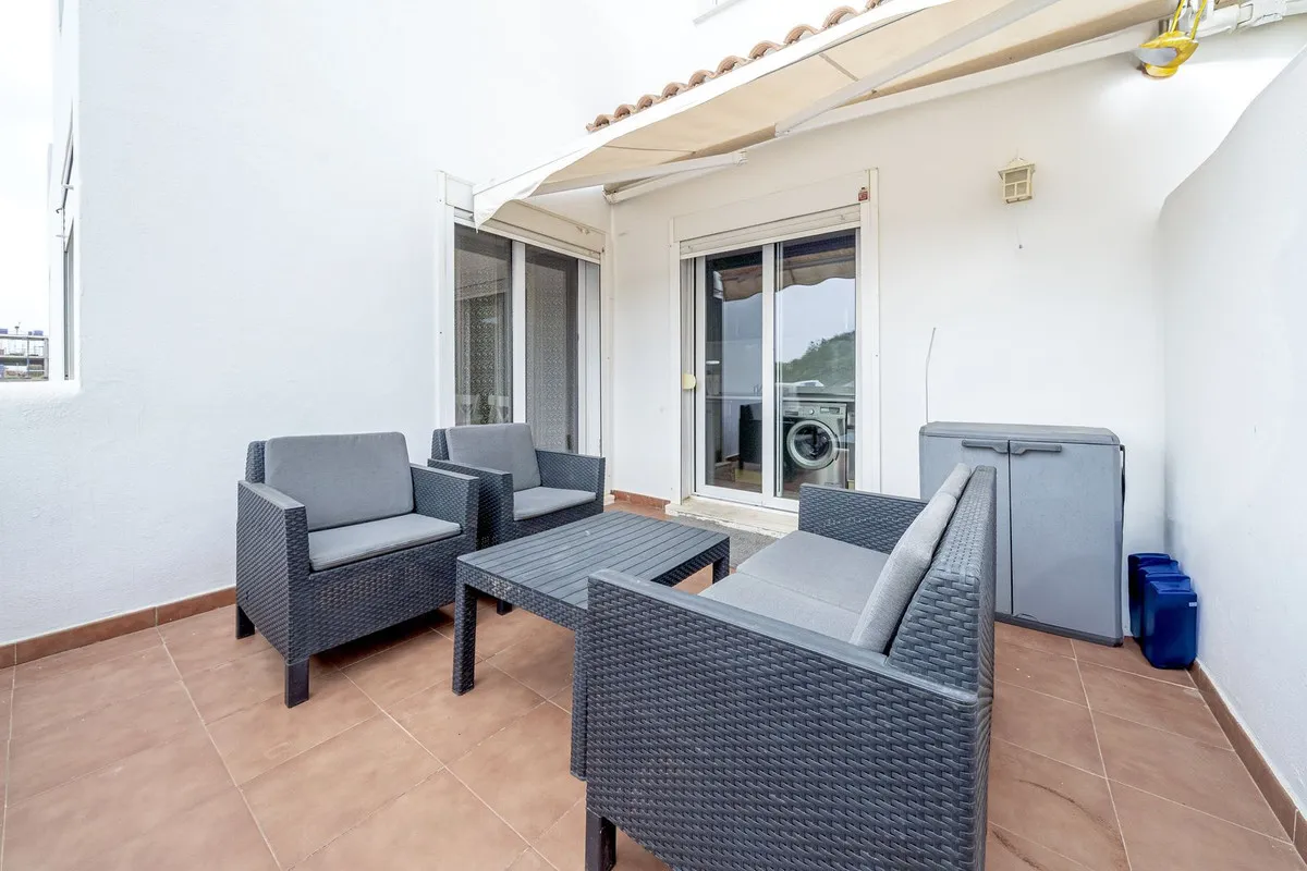 c1ca6353-4d55-4016-81a8-65e5c440058f