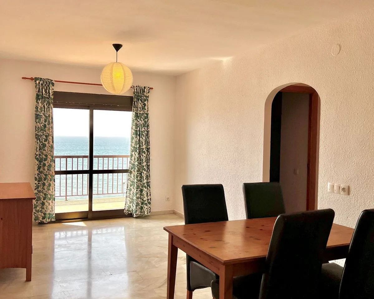 4fdcb886-6521-4fa0-9284-c94002e81287