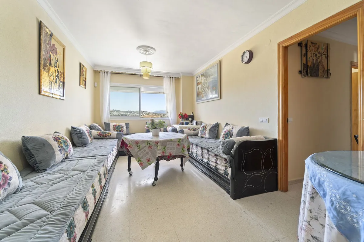 Spacious 3-Bedroom Apartment Near Miramar Park