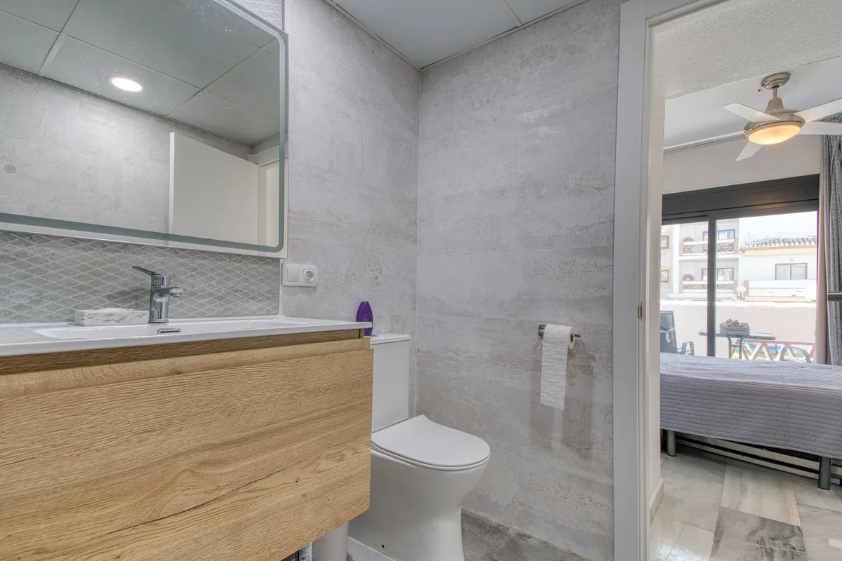 4c26902c-89b8-4e67-899c-147f2b6fa7f9