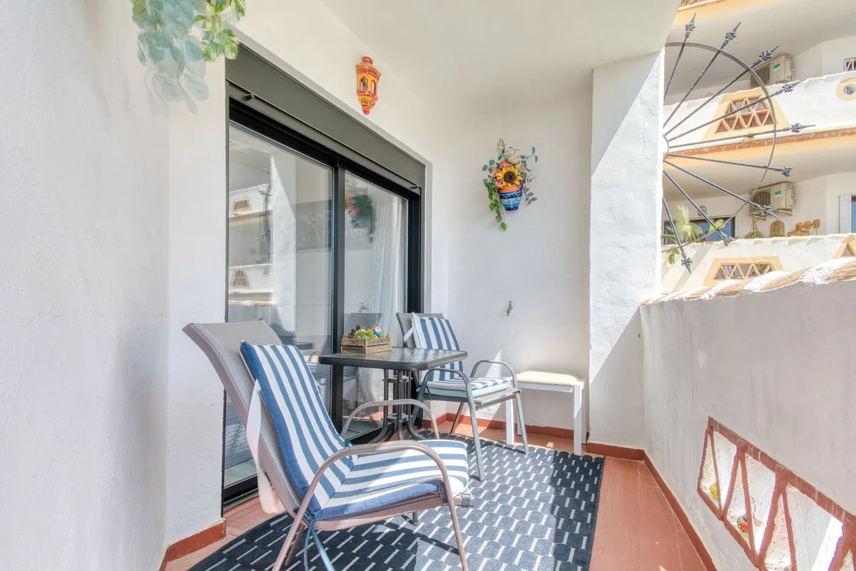 6cccf5b2-9e2a-45f9-a9c0-8e3a3ed5727c