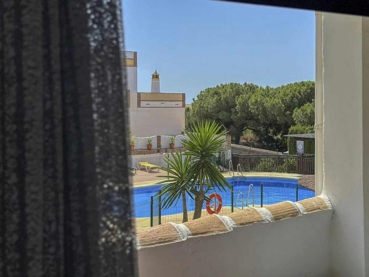 bae6bbd5-f6e7-4b29-82e4-377c91abf940