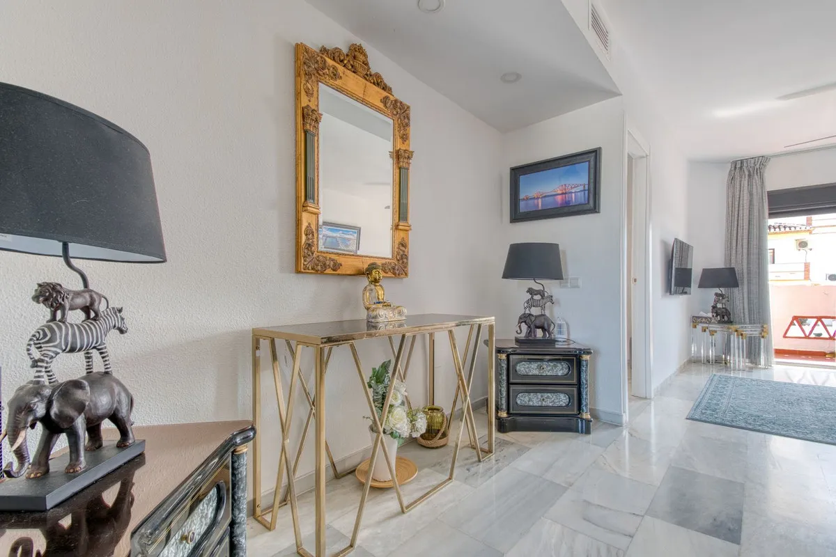 bf9717af-5b4a-40d5-9d6c-961c563e9b82