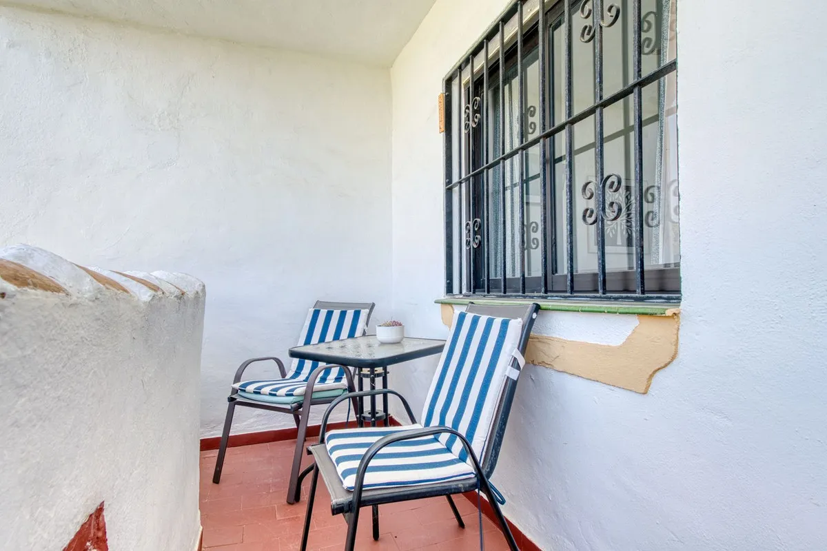 dc4234bb-c666-4fe1-bd35-e6d2f7a4b315