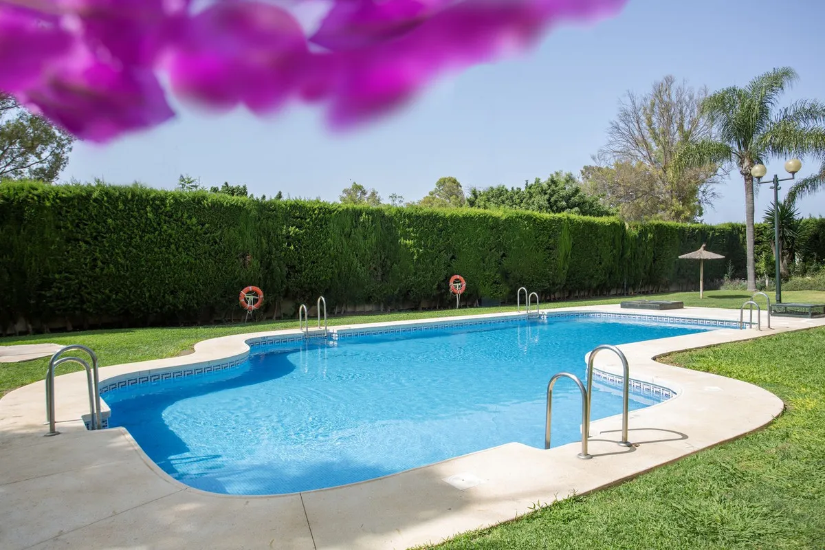 8474a1b8-2d33-4a17-bc12-f87770877202