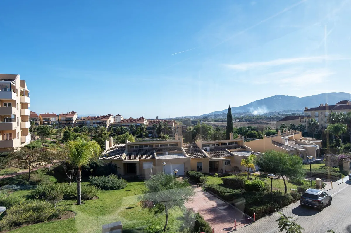 62612052-b5a1-49b4-a9e8-a71d83876e68