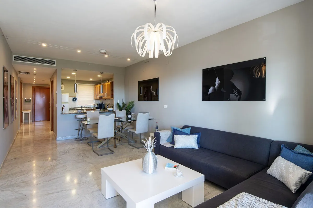 db167fab-8478-4f5e-801c-89030c474767