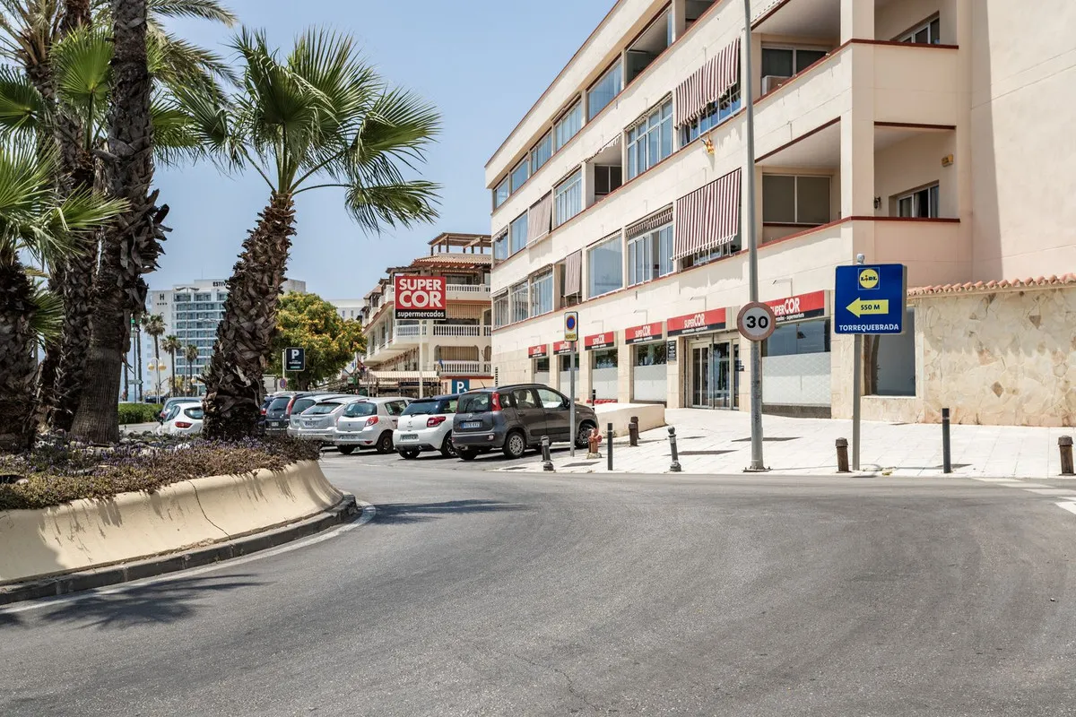 5dee5b11-c15c-4b1d-b589-917942fef6d5