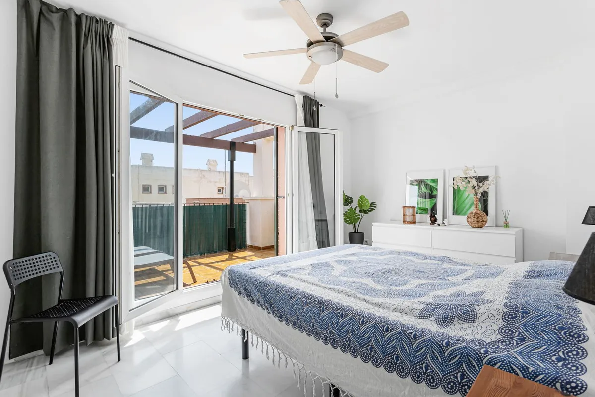 d31e525f-09e8-4403-81c8-2f6f0860181e