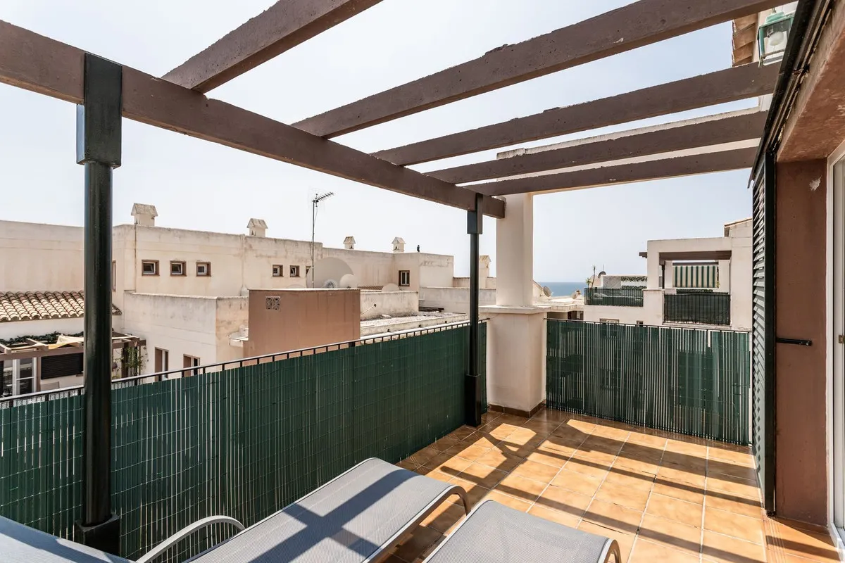 df0d3df6-efba-49d8-bfd0-3ffdbab0a04d