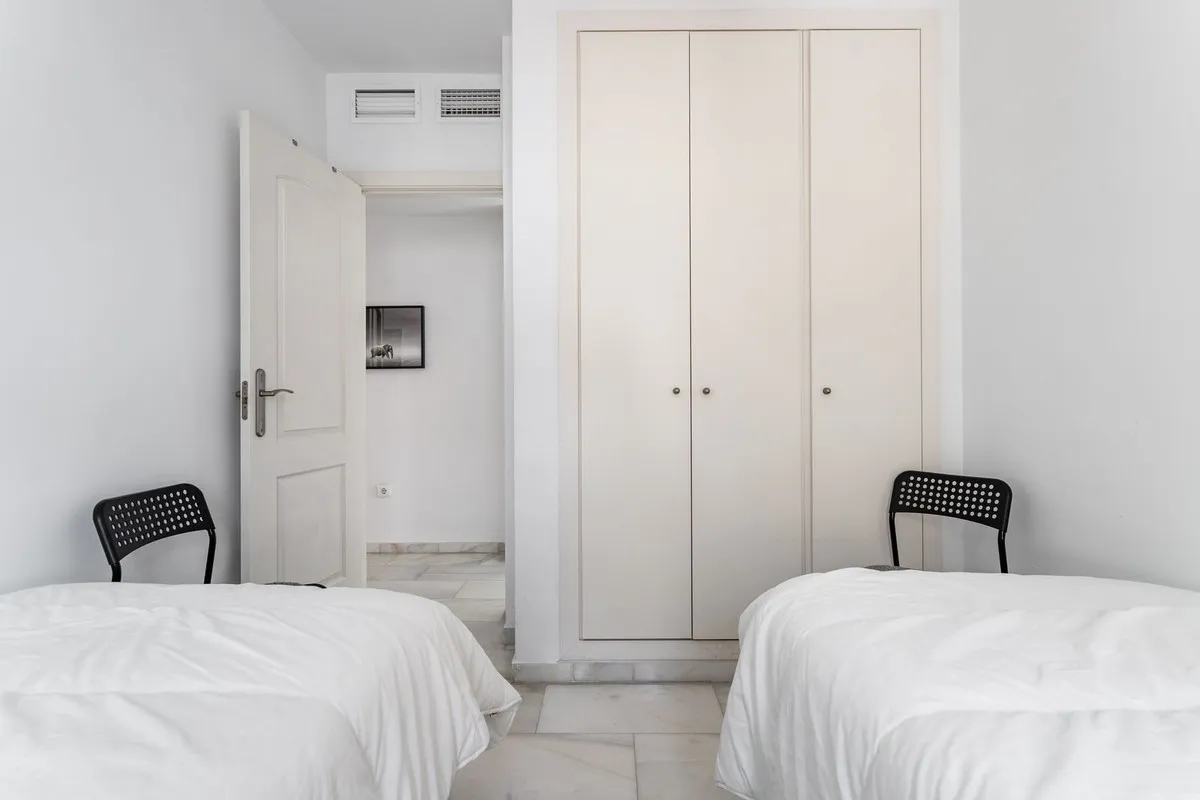 e6320fcf-6361-454e-88cf-d58e21bc831a