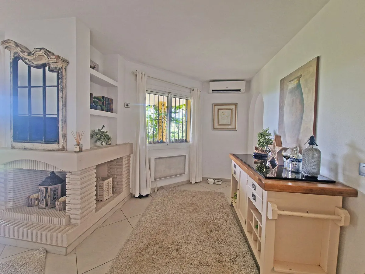 1fa9f03f-64e6-4d19-a7b5-ae3d4eeb2f1d