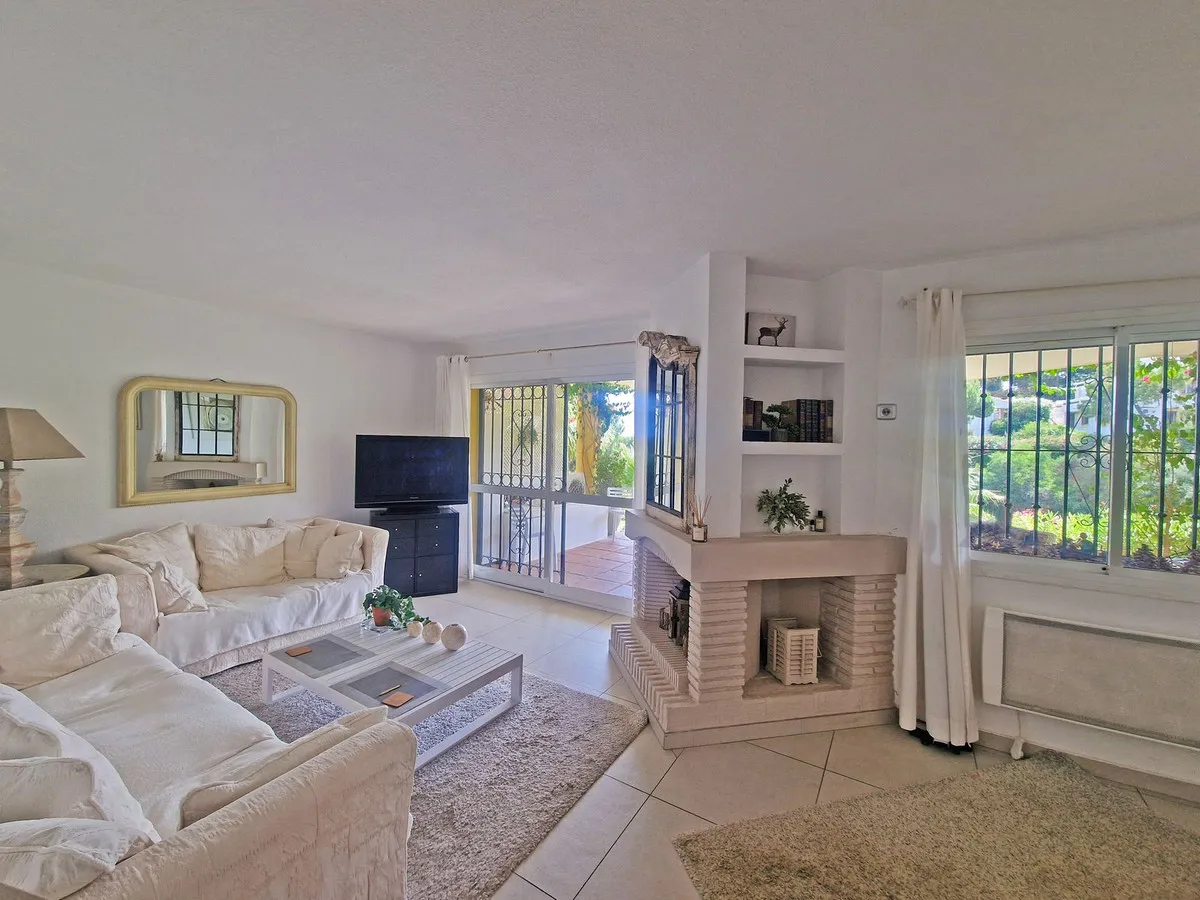 864e8588-08ea-454c-97b8-221fa3029df2