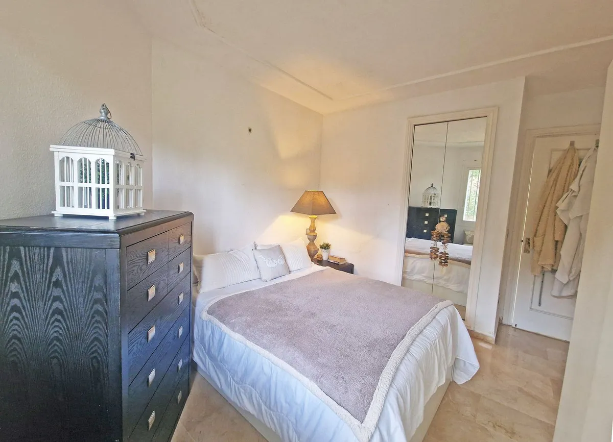 9ee8ee25-b9b2-4444-9fb6-5ff17830342b