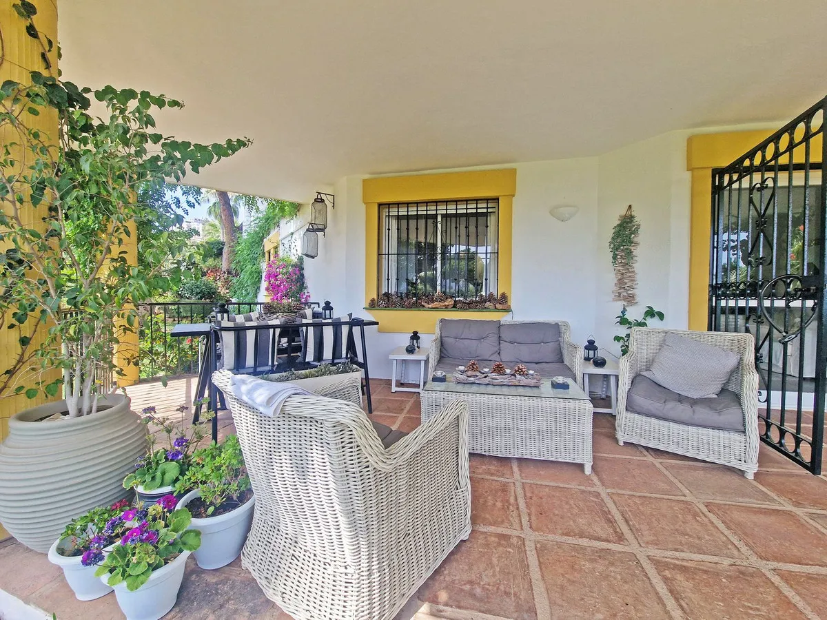 a01a2305-5e01-407a-b859-42b4d97ee20e