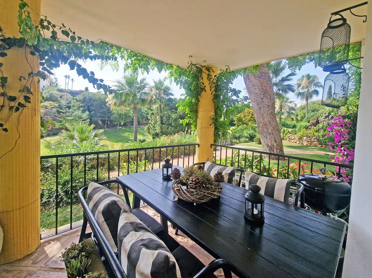 e8b9d275-c821-4c94-986c-a3e13f453b51