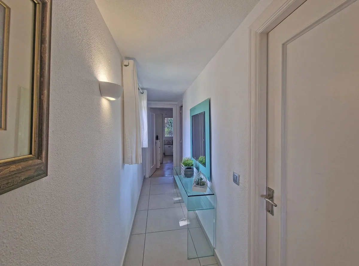 fb6b4a8a-2a5f-4620-844e-079e75832455