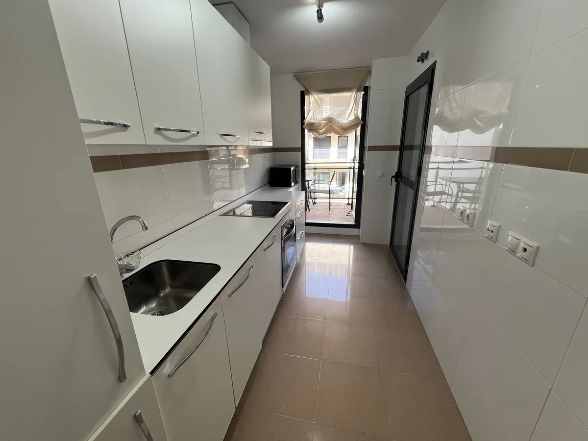 01522db0-300f-48fb-8298-4f7239a7fdaf