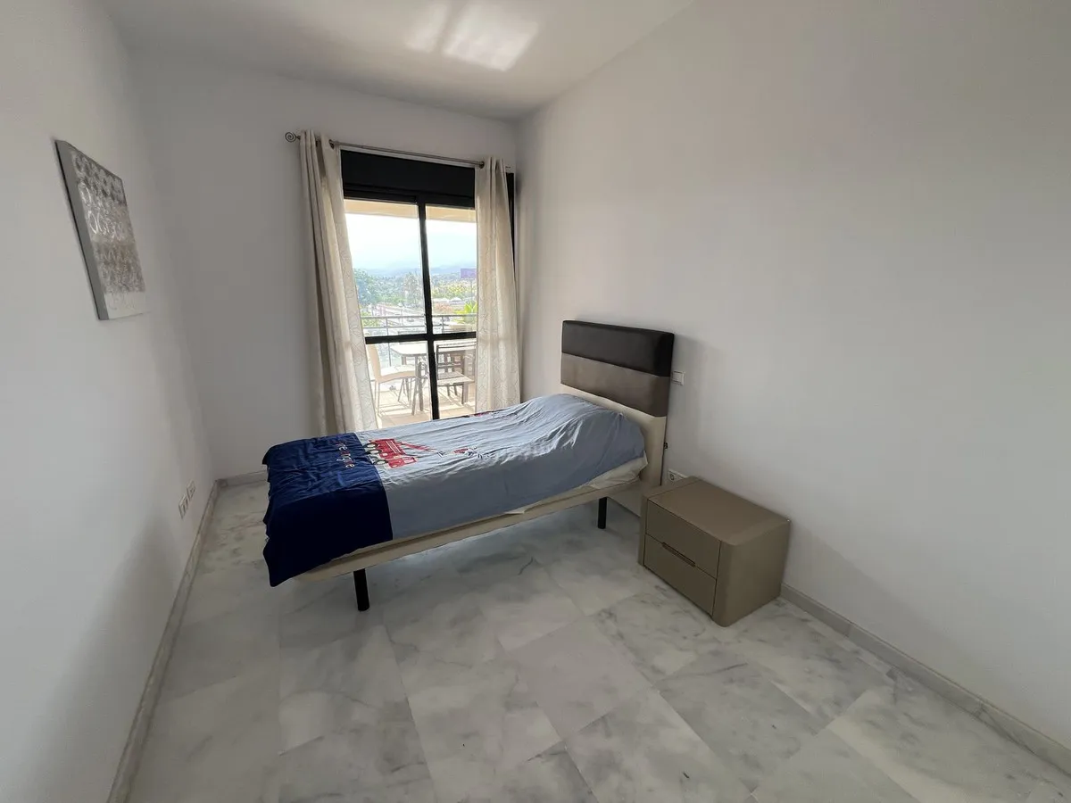 530ba236-70c6-4b50-9410-19a0a4a69146