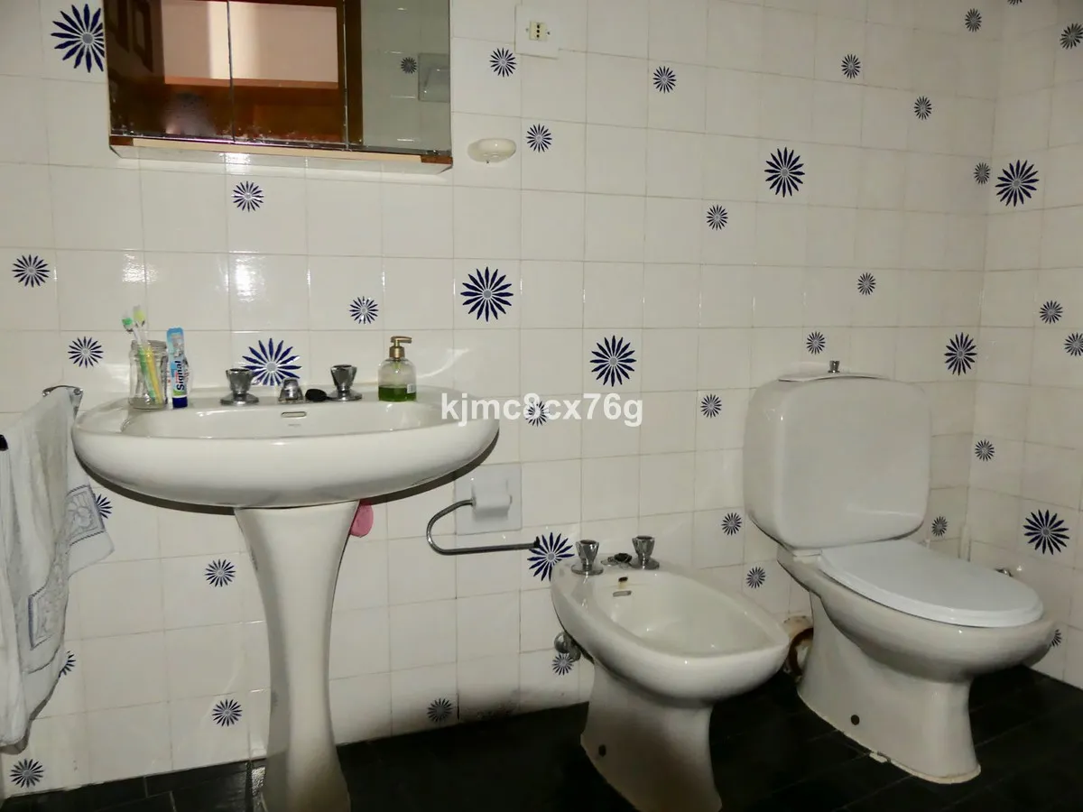 71f41a68-383d-4cf5-a603-2fb296583a5d