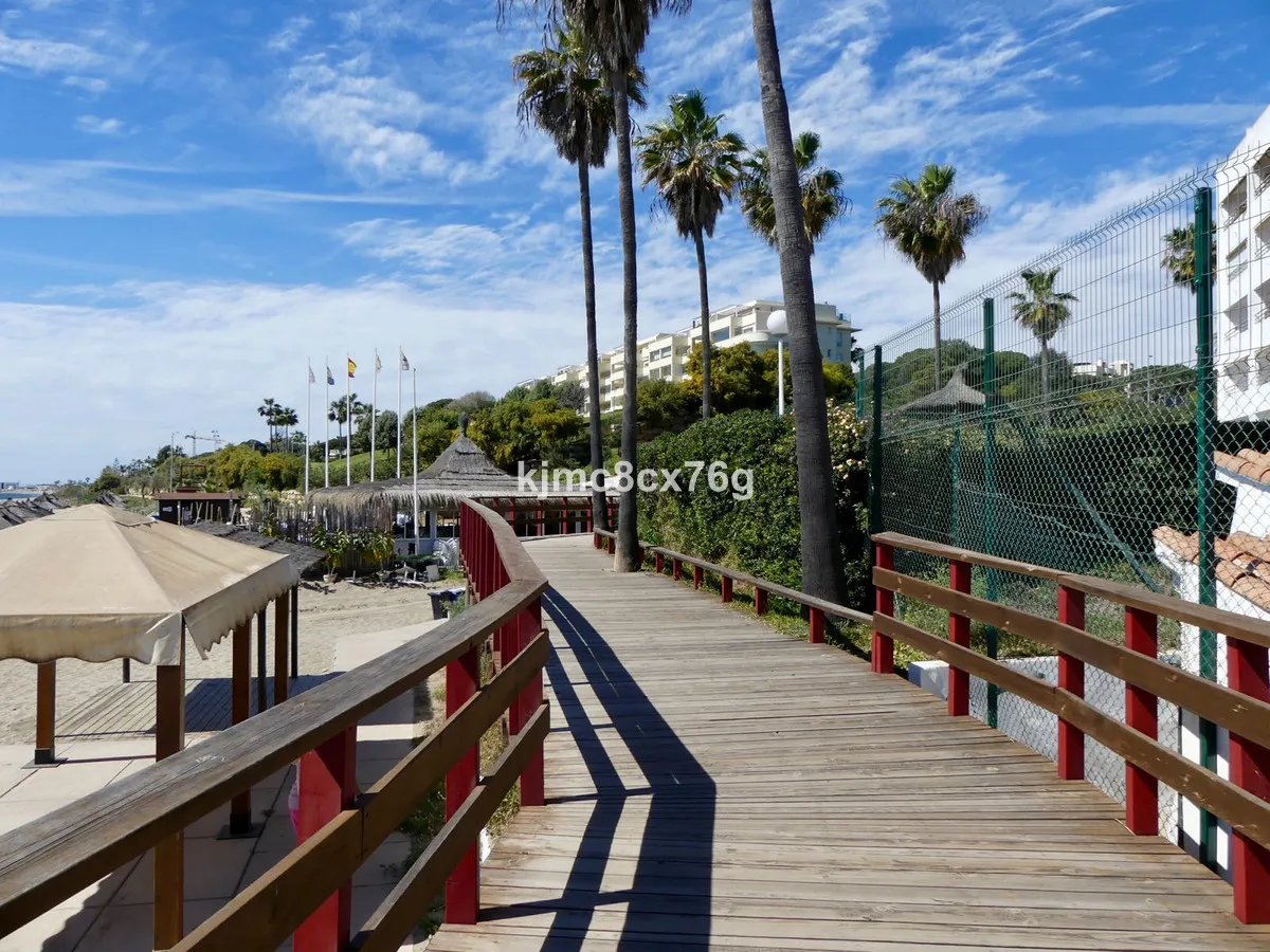 ddafa1aa-6912-488c-ba5f-46a162e9ae5f