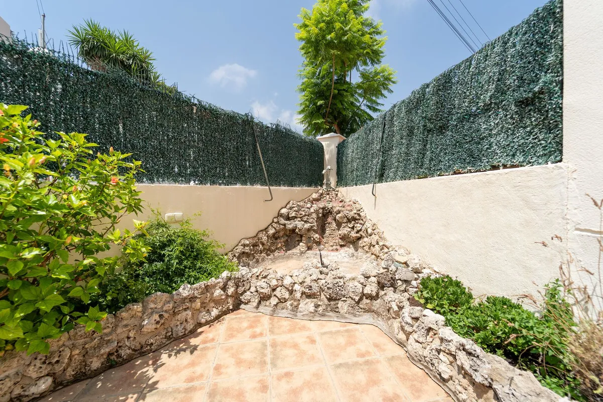 4a7b4094-0909-4af5-89ca-66e7d4ccf664