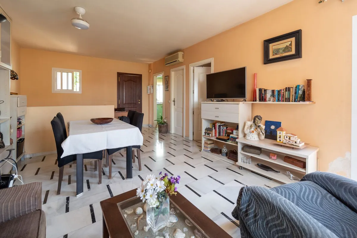 f9054d4f-6179-45ad-8efd-6cc21cdedac3