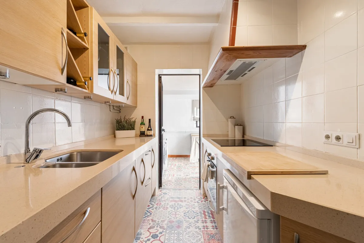 0a45fe6e-4d5e-4c7b-8c4a-67a55a673989